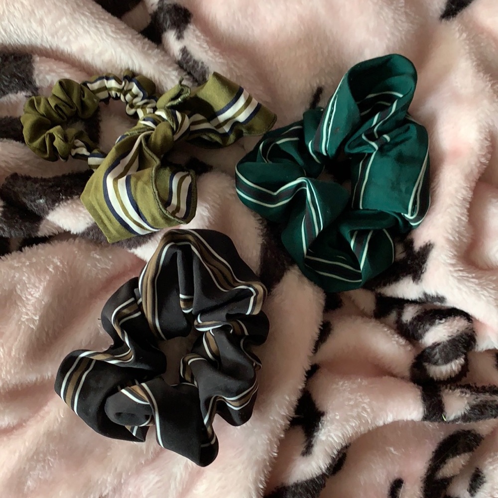 Hair scrunchies